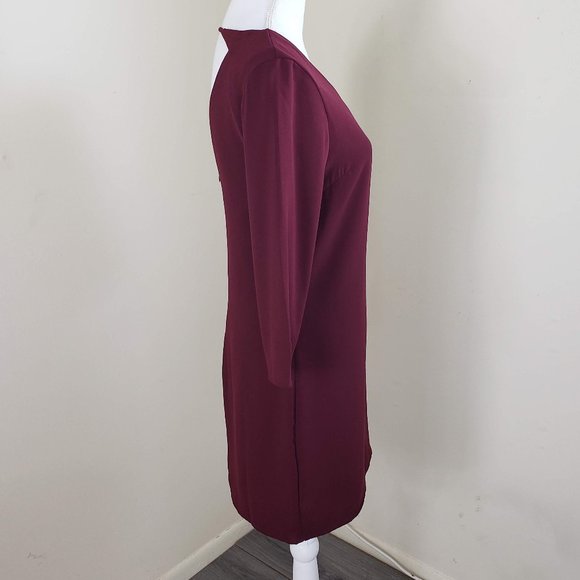 One Clothing V-neck Shift Dress Maroon Size Small - Picture 3 of 9